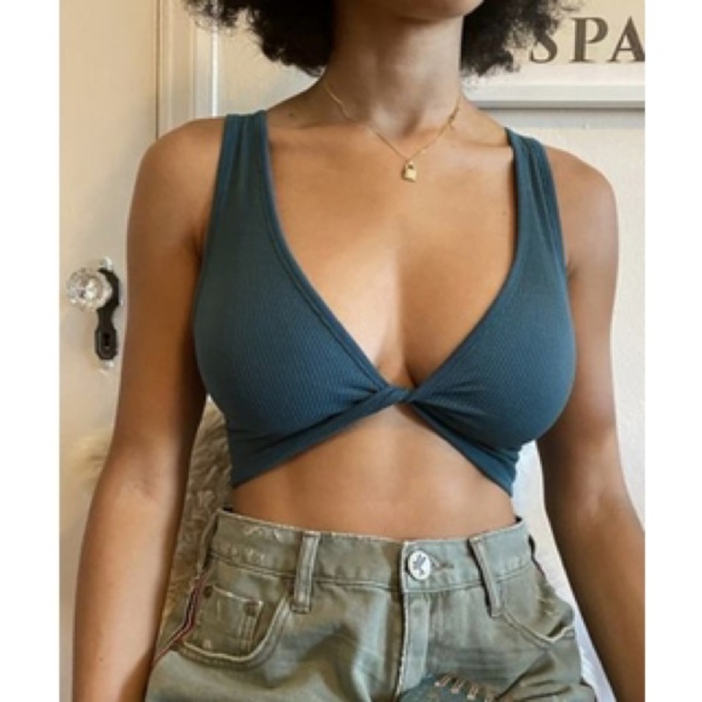 UO Seamless Green Twist Bra Top